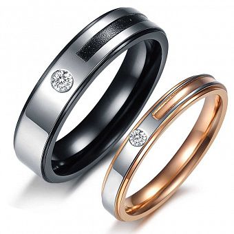 DR032 Кольца для влюбленных - сделаны из ювелирной стали и прекрасно подойдут на помолвку, венчание, свадьбу или в подарок вашей второй половинке. Наши кольца не темнеют со временем, не вызывают аллергии и не отличаются от своих ювелирных аналогов.
