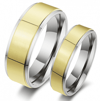 DR129 Свадебные кольца "Самые стильные" -- созданы из ювелирной стали 316L. Благодаря чему они не темнеют, не вызывают аллергии и значительно дешевле ювелирных аналогов. 
Цена пары таких колец всего - 1 250 руб руб., а внешне отличить от золота или серебра их сможет только эксперт.